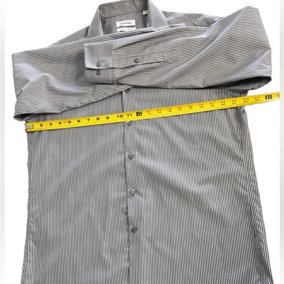 Calvin Klein Non Iron Slim Fit Striped Button Down Shirt Men 16 34/35 Gray White - Picture 5 of 6